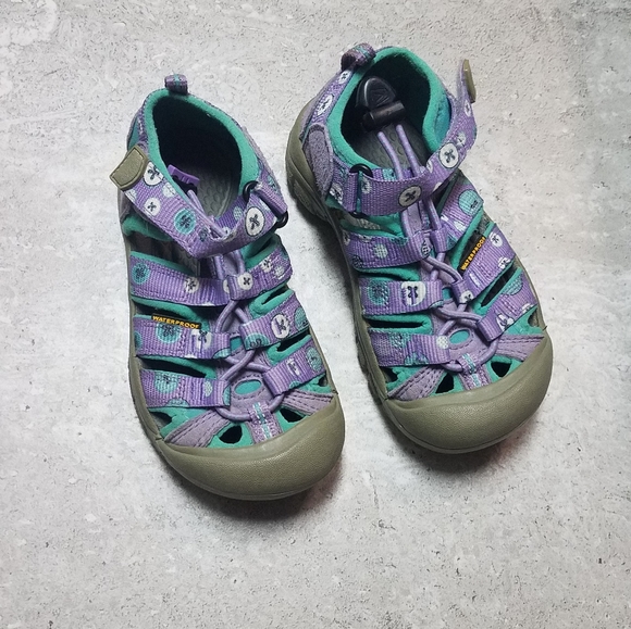 keen girls water shoes